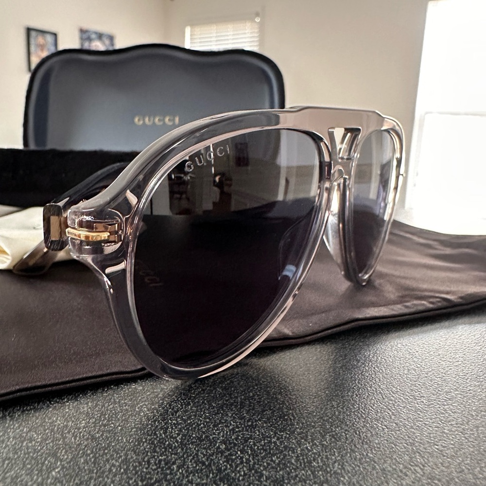 Gucci Sunglasses light blue and clear